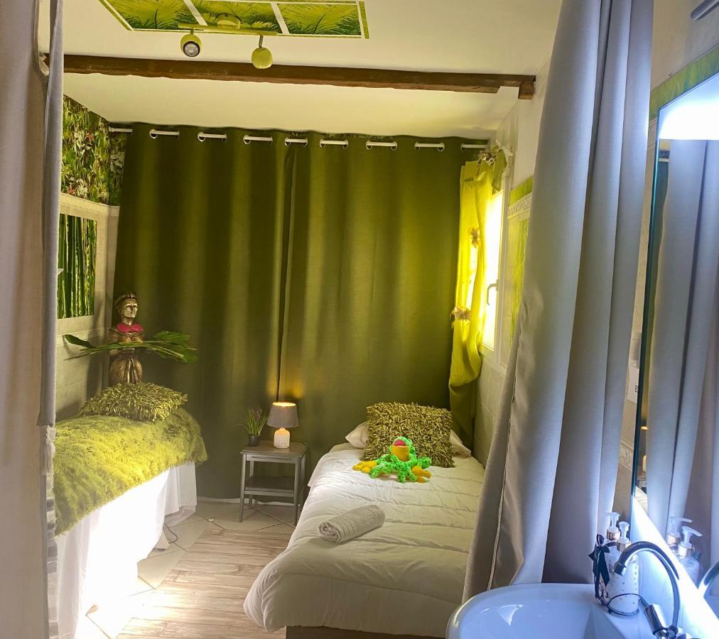Suite Spa Acces Autonome Beaucaire  Exterior foto